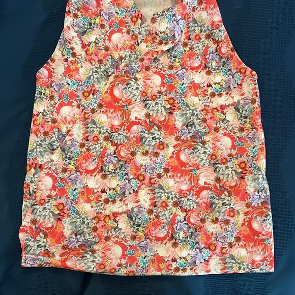 Lululemon Floral Print Wrap Front Sleeveless Top Yoga - Picture 5 of 8